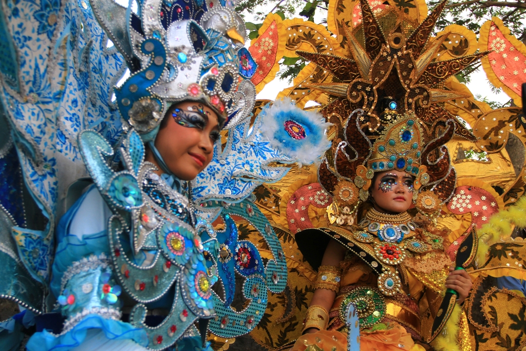 Web - Solo Batik Carnival